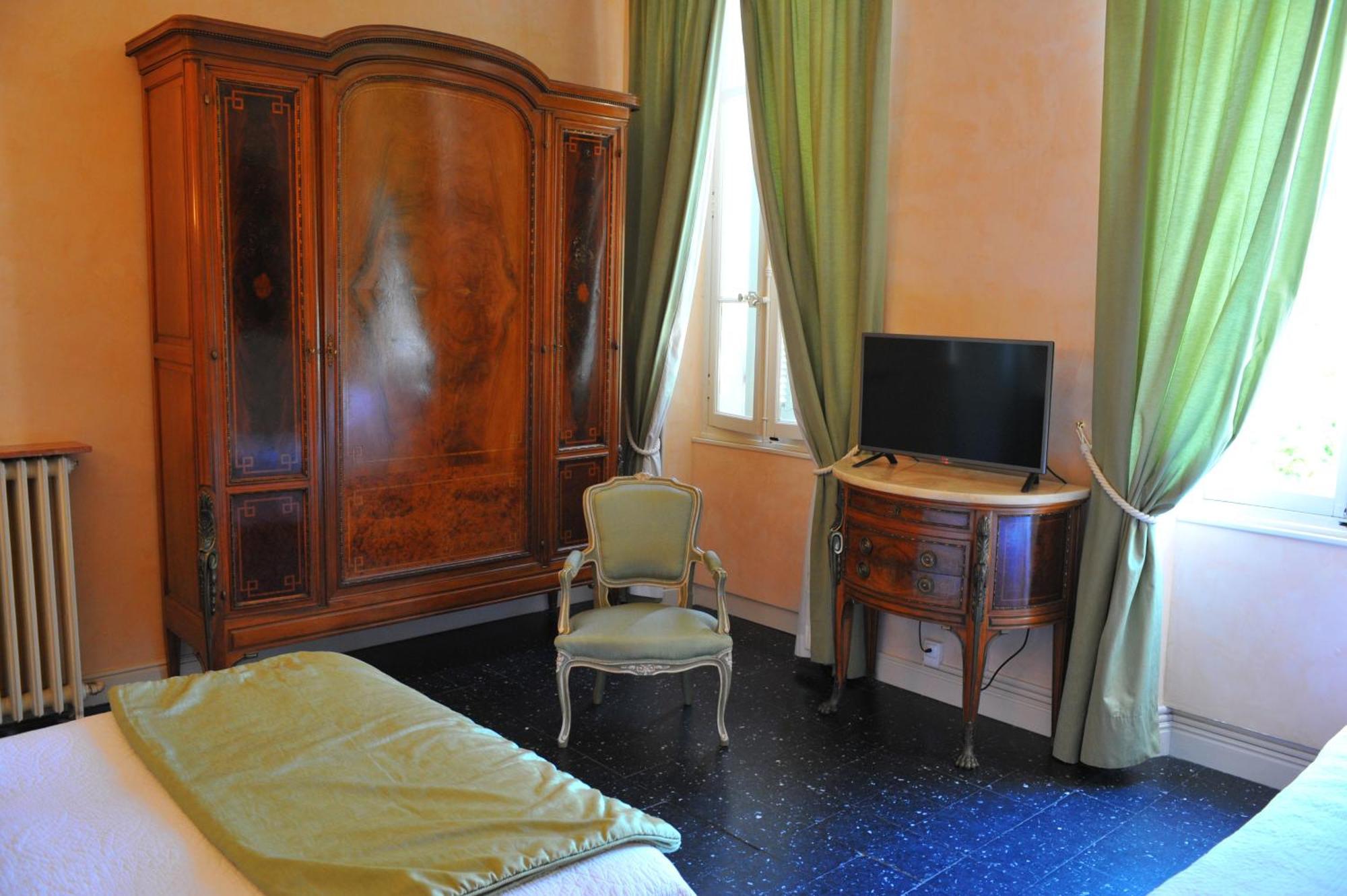 Villa Valflor Chambres D'Hotes Et Appartements Marseilles Buitenkant foto