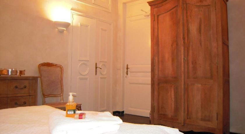 Villa Valflor Chambres D'Hotes Et Appartements Marseilles Buitenkant foto