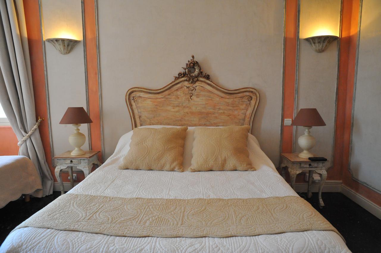 Villa Valflor Chambres D'Hotes Et Appartements Marseilles Buitenkant foto